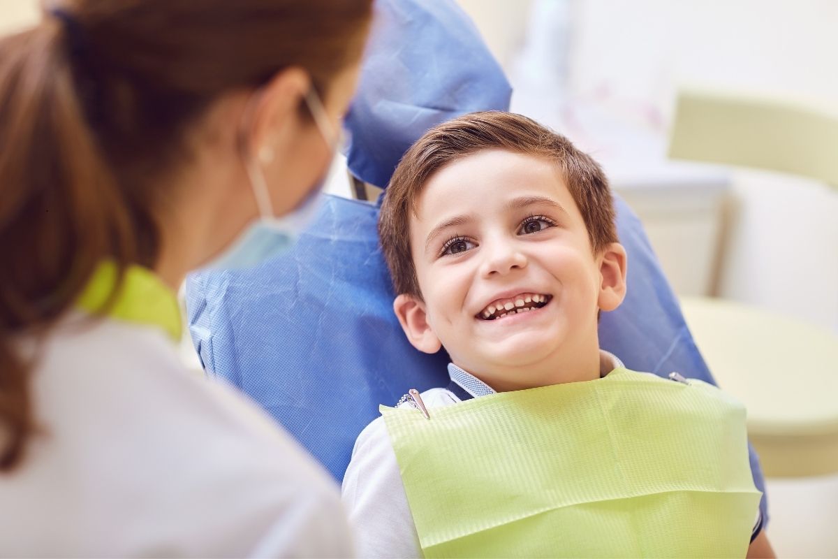 Signs Your Child Needs to See a Pediatric Dentist Immediately